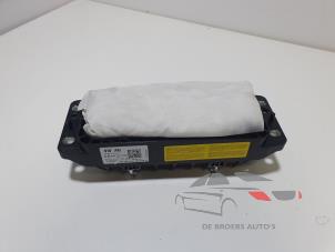 Używane Poduszka powietrzna prawa (deska rozdzielcza) Volkswagen Touran (5T1) 2.0 TDI 110 Cena € 220,00 Procedura marży oferowane przez De Broers Auto's