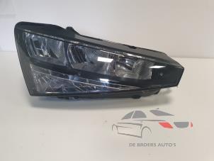 Used Headlight, right Skoda Scala 1.0 TSI 110 Price € 380,00 Margin scheme offered by De Broers Auto's