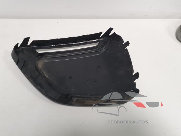 Bumper grille from a Peugeot 108  2014