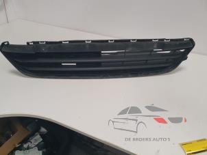 Gebrauchte Stoßstangenrost Peugeot 108 Preis € 50,00 Margenregelung angeboten von De Broers Auto's