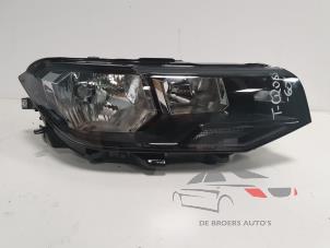 Used Headlight, right Volkswagen T-Cross 1.0 TSI 110 12V Price € 250,00 Margin scheme offered by De Broers Auto's