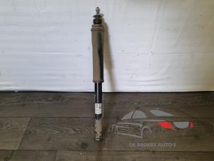 Used Rear shock absorber, left Hyundai i10 1.0 12V Price € 40,00 Margin scheme offered by De Broers Auto's