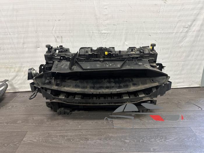 Begagnade Front Ford Fiesta 7 1.1 Ti-VCT 12V 75 Pris € 700,00 Marginaltabell erbjuds av De Broers Auto's