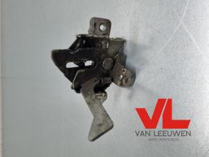 Used Bonnet lock mechanism Ford Ka II 1.2 Price € 13,00 Margin scheme offered by Van Leeuwen Auto Onderdelen