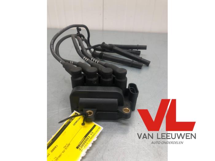 Ignition coil from a Dacia Sandero I (BS) 1.2 16V 2009