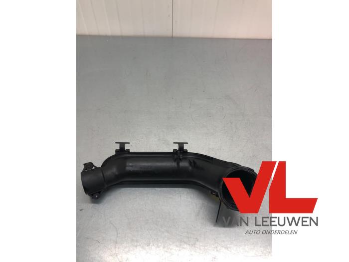 Begagnade Luftintagsslang Volkswagen Golf VI (5K1) 1.2 TSI Pris € 22,50 Marginaltabell erbjuds av Van Leeuwen Auto Onderdelen