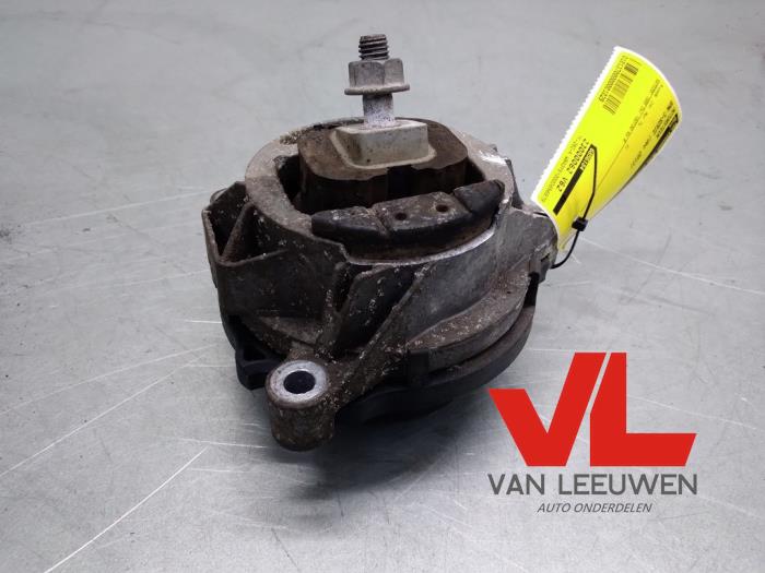 Engine mount BMW 3 serie Gran Turismo 320d xDrive 2.0 16V 6856184 N47D20C