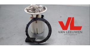 Usados Bomba eléctrica de combustible Peugeot 207/207+ (WA/WC/WM) 1.4 16V Precio € 8,00 Norma de margen ofrecido por Van Leeuwen Auto Onderdelen