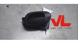 Used Handle Peugeot 206 (2A/C/H/J/S) 1.6 16V Price € 10,00 Margin scheme offered by Van Leeuwen Auto Onderdelen