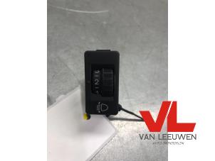 Used AIH headlight switch Citroen C4 Picasso (UD/UE/UF) 2.0 16V Autom. Price € 4,80 Margin scheme offered by Van Leeuwen Auto Onderdelen