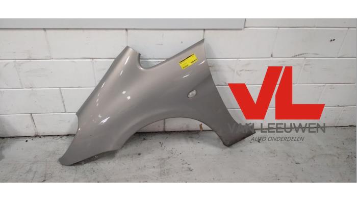 Front wing, left from a Citroën Xsara Picasso (CH) 1.8 16V 2004