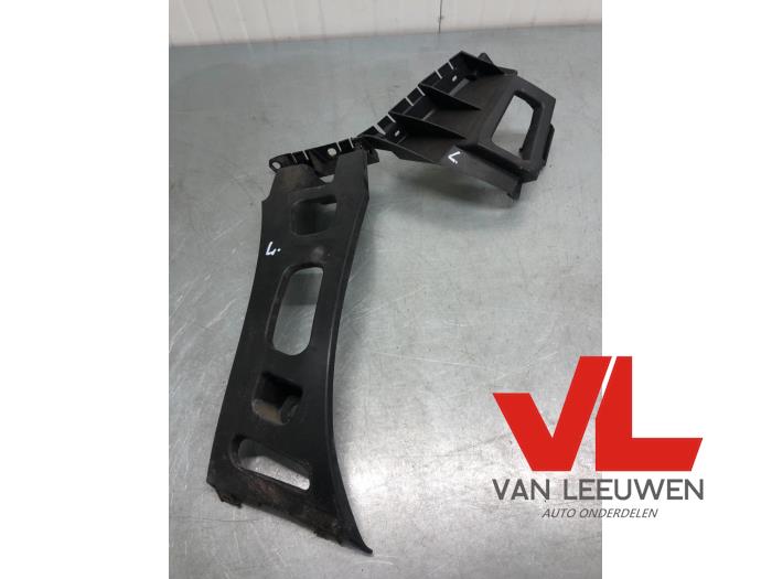 Rear bumper bracket, left from a Citroën C4 Picasso (UD/UE/UF) 2.0 16V Autom. 2007