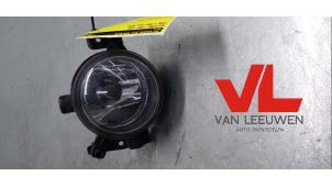 Usados Luz antiniebla izquierda delante Ford Focus C-Max 1.8 16V Precio € 10,00 Norma de margen ofrecido por Van Leeuwen Auto Onderdelen