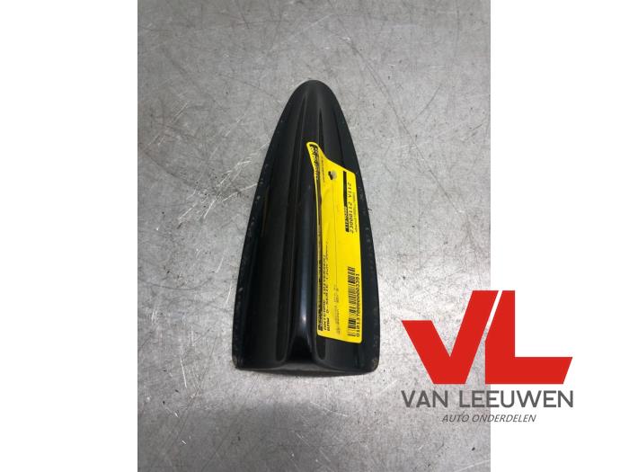 Używane Antena (rózne) BMW 5 serie (E60) 535d 24V Cena € 18,00 Procedura marży oferowane przez Van Leeuwen Auto Onderdelen