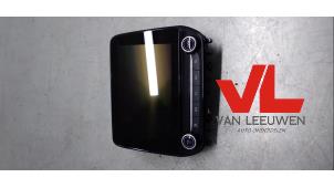 Usados Controlador de pantalla multimedia Ford Fiesta 7 1.5 TDCi 85 Precio € 140,00 Norma de margen ofrecido por Van Leeuwen Auto Onderdelen