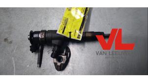Usagé Injecteur (diesel) Ford Fiesta 7 1.5 TDCi 85 Prix € 50,00 Règlement à la marge proposé par Van Leeuwen Auto Onderdelen