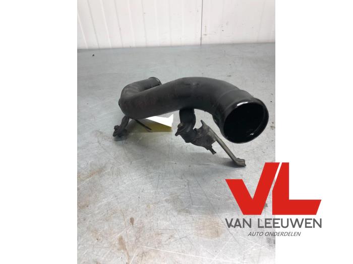Gebrauchte Intercooler Rohr Ford Transit Connect 1.8 TDCi 90 Preis € 18,00 Margenregelung angeboten von Van Leeuwen Auto Onderdelen