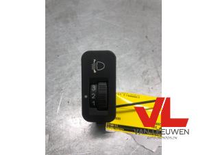 Used AIH headlight switch Peugeot 206 (2A/C/H/J/S) 1.4 XR,XS,XT,Gentry Price € 5,00 Margin scheme offered by Van Leeuwen Auto Onderdelen