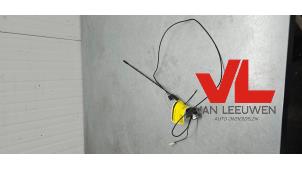 Used Antenna Renault Modus/Grand Modus (JP) 1.2 16V Price € 10,00 Margin scheme offered by Van Leeuwen Auto Onderdelen