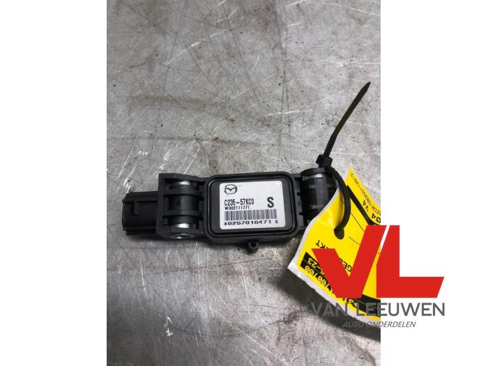 Gebrauchte Airbag Sensor Mazda 5 (CR19) 1.8i 16V Preis € 18,00 Margenregelung angeboten von Van Leeuwen Auto Onderdelen