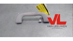 Used Handle Mazda 5 (CR19) 1.8i 16V Price € 10,00 Margin scheme offered by Van Leeuwen Auto Onderdelen