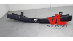 Used Upholstery rear entry Mazda 5 (CR19) 1.8i 16V Price € 15,00 Margin scheme offered by Van Leeuwen Auto Onderdelen