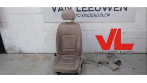 Używane Fotel lewy BMW 5 serie Touring (F11) 520i 16V Cena € 150,00 Procedura marży oferowane przez Van Leeuwen Auto Onderdelen