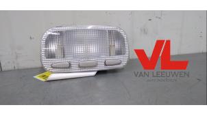 Used Interior lighting, rear Lancia Phedra 3.0 V6 24V Price € 15,00 Margin scheme offered by Van Leeuwen Auto Onderdelen