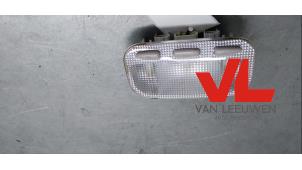 Used Interior lighting, rear Lancia Phedra 3.0 V6 24V Price € 15,00 Margin scheme offered by Van Leeuwen Auto Onderdelen