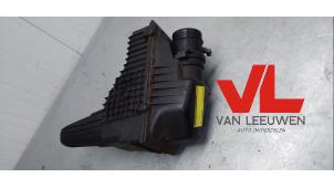 Gebrauchte Luftfiltergehäuse Lancia Phedra 3.0 V6 24V Preis € 15,00 Margenregelung angeboten von Van Leeuwen Auto Onderdelen