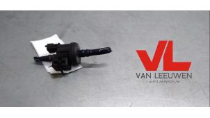 Gebrauchte Vakuumventil Ford Fiesta 6 (JA8) 1.0 EcoBoost 12V 100 Preis € 15,00 Margenregelung angeboten von Van Leeuwen Auto Onderdelen