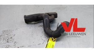 Used Air intake hose Daihatsu Cuore (L251/271/276) 1.0 12V DVVT Price € 20,00 Margin scheme offered by Van Leeuwen Auto Onderdelen