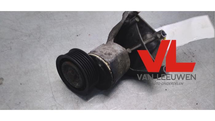Gebrauchte Spanrolle multiriem Ford Focus 1 Wagon 1.6 16V Preis € 18,00 Margenregelung angeboten von Van Leeuwen Auto Onderdelen