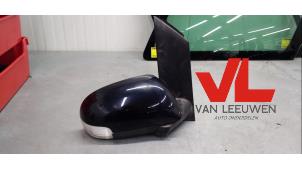 Used Wing mirror, right Volkswagen Touran (1T1/T2) Price € 18,50 Margin scheme offered by Van Leeuwen Auto Onderdelen