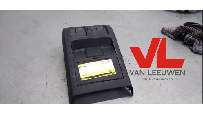 Voltage converter inverter