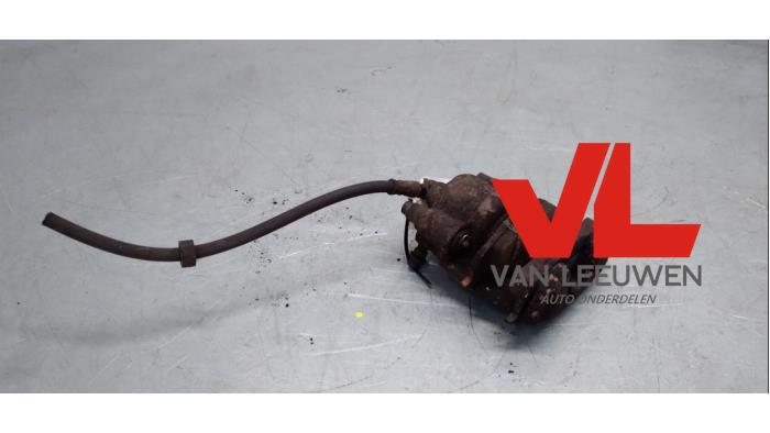 Front brake calliper, left from a Volkswagen Lupo (6X1) 1.0 MPi 50 1999