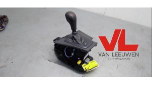 Used Automatic gear selector Volvo XC70 (SZ) XC70 2.4 T 20V Price € 110,00 Margin scheme offered by Van Leeuwen Auto Onderdelen