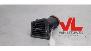 Used Dashboard vent Volvo XC70 (SZ) XC70 2.4 T 20V Price € 20,00 Margin scheme offered by Van Leeuwen Auto Onderdelen