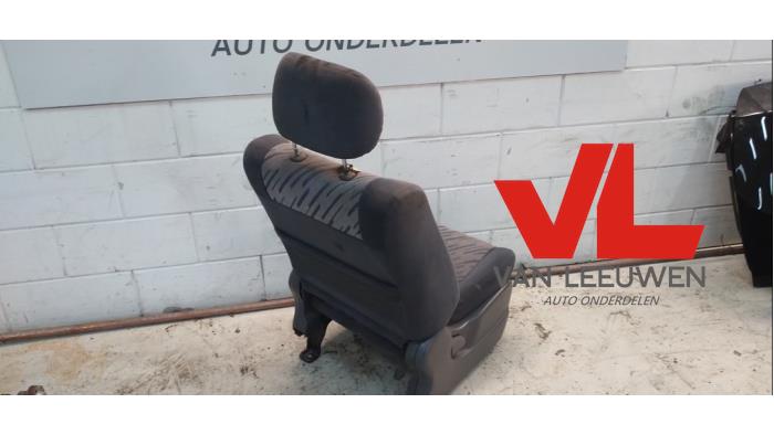 Sitz rechts Toyota Land Cruiser 90 3.0 TD 