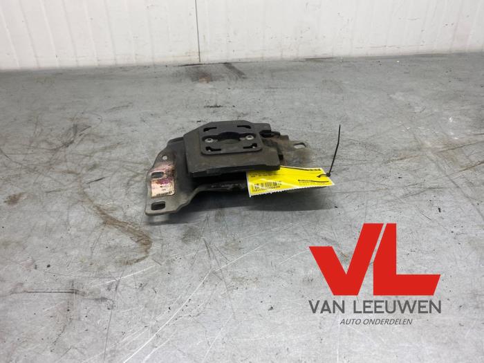 Used Engine mount Ford C-Max (DXA) 1.6 SCTi 16V Price € 18,00 Margin scheme offered by Van Leeuwen Auto Onderdelen