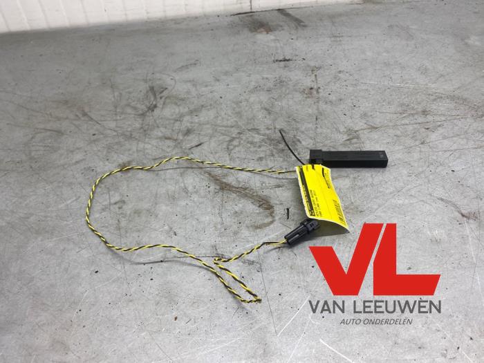 Używane Keyless Entry-Antena Ford C-Max (DXA) 1.6 SCTi 16V Cena € 20,50 Procedura marży oferowane przez Van Leeuwen Auto Onderdelen