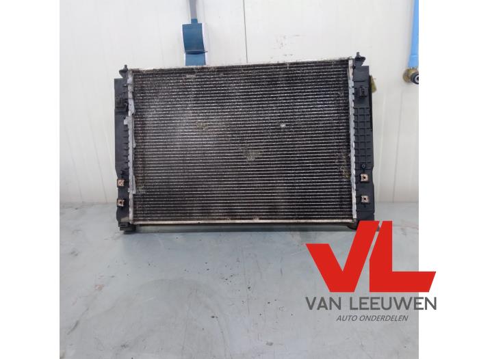 Usagé Radiateur Audi Allroad (C5) 2.7 T 30V Prix € 71,50 Règlement à la marge proposé par Van Leeuwen Auto Onderdelen