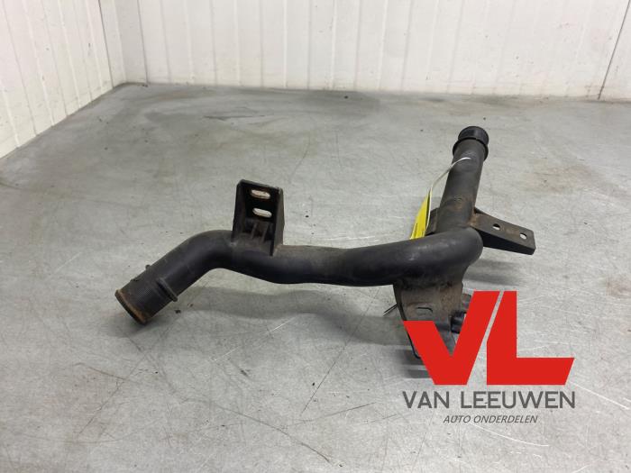 Begagnade Vattenrör Citroen C3 (FC/FL/FT) Pris € 18,00 Marginaltabell erbjuds av Van Leeuwen Auto Onderdelen