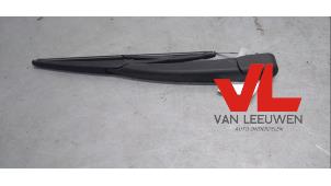 Used Rear wiper arm Ford Mondeo IV Wagon 2.0 Ecoboost SCTi 16V Price € 20,00 Margin scheme offered by Van Leeuwen Auto Onderdelen