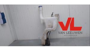 Used Front windscreen washer jet Ford Fiesta 6 (JA8) 1.25 16V Price € 12,50 Margin scheme offered by Van Leeuwen Auto Onderdelen