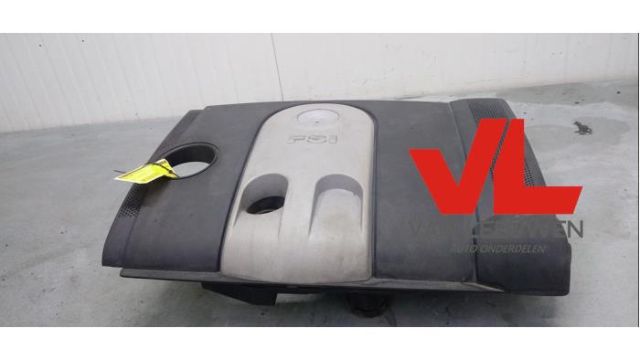 Used Engine cover Volkswagen Touran (1T1/T2) 1.6 FSI 16V Price € 28,00 Margin scheme offered by Van Leeuwen Auto Onderdelen