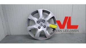 Used Wheel cover (spare) Peugeot 5008 Price € 15,00 Margin scheme offered by Van Leeuwen Auto Onderdelen