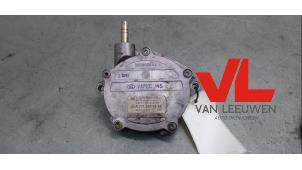 Used Vacuum pump (petrol) Mercedes C Sportcoupé (C203) 1.8 C-180K 16V Price € 55,00 Margin scheme offered by Van Leeuwen Auto Onderdelen