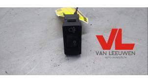 Used AIH headlight switch Peugeot Expert (G9) 2.0 HDi 120 Price € 5,00 Margin scheme offered by Van Leeuwen Auto Onderdelen