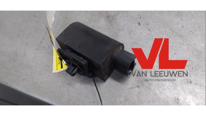 Relay from a Peugeot Expert (G9) 2.0 HDi 120 2011